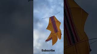 Download lagu layangan bebean kuning ganteng mp3