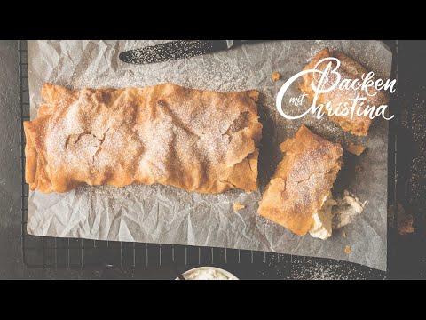 Apple strudel - with homemade dough