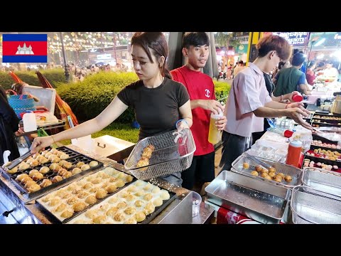 🍜 Best Street Food Market Tour in Phnom Penh City 2025 | Cambodia Food Tour 🇰🇭