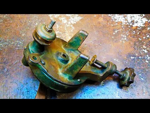 Hand Cranked Grinder Restoration