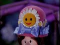 Here Comes Peter Cottontail - Gene Autry
