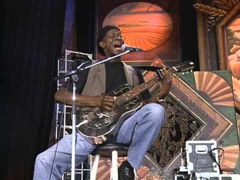 Keb' Mo' - She Just Wants To Dance (Live at Farm Aid 1999)