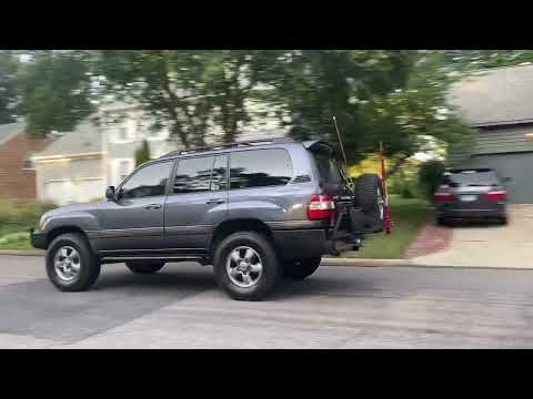 2006 Toyota Land Cruiser UZJ100 with ARB Lockers