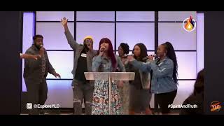 CLASSIC “Spirit and Truth”… (Yolanda DeBerry) YOLI 😍🥰❤️🔥🙌🏿 I can never get over this CRAZY moment🤯 