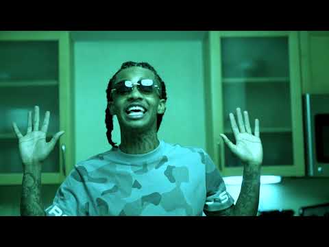 Roadrunner TB -  Extras (Official Music Video)