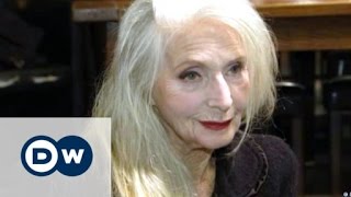 Poland's oldest fashion model - Documentarytube.com