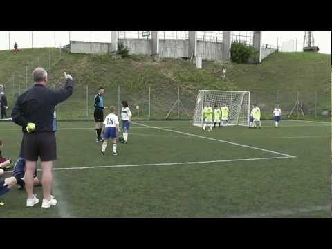 Kozármisleny U8(Csukovics emléktorna 20120602 )kupagyőztes(2004-es korosztály)