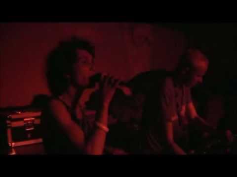 La Nuit du Dub #10 - Live Barbés.D feat. Sista Bethsabée - Culture Dub