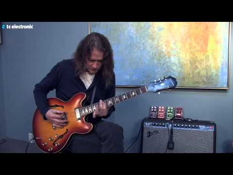 Robben Ford demos his "Clouds" TonePrint for the Hall of Fame Reverb pedal