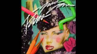 Grace Jones - Am I Ever Gonna Fall In Love In New York City (Traditional Warmth Re Edit)