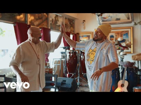 Caceres, Oscar D'León - Se Vuelve Loca (Video Oficial)