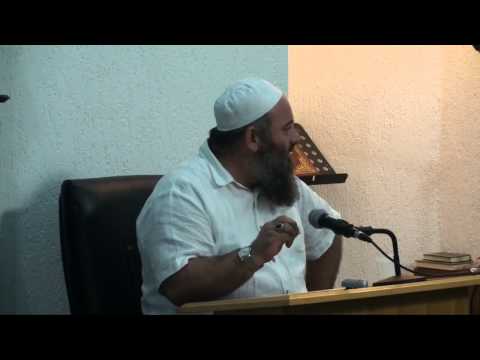 Ligjeratë para Teravije në Mitrovicë - Hoxhë Bekir Halimi