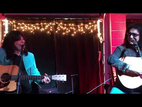 Gene Simmons & Vinnie Vincent Nashville Vault