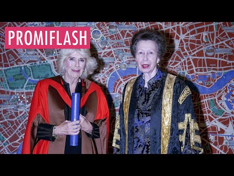 Prinzessin Anne verleiht Königin Camilla Ehrendoktortitel