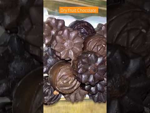 Homemade Dry fruits Chocolate recipe #homemadechoclate #chocolate #shorts #shortsfeed #ytshorts