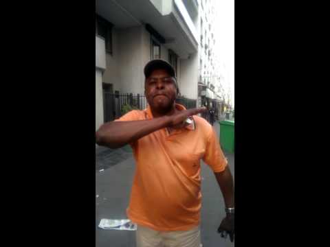 Loufoua loua nkandi est très faché