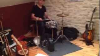 Rollin' and tumblin, (Hambone Willie Newbern cover)