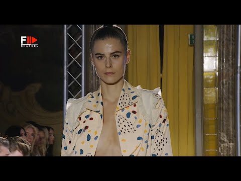 LAVEAU Frühjahr 2023 Mailand - Fashion Channel