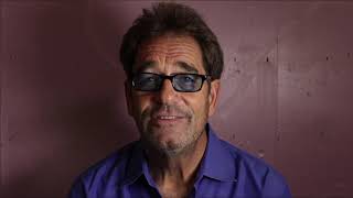 Huey Lewis &amp; The News - Her Love Is Killin&#39; Me (Official Video)