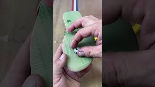 Nobody Ever Imagined That a Simple Nut Would Be #FlipFlops #DIYTips #CostEffective #EasySolutions