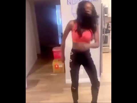 Drake - Take Care (ft. Rihanna) Azealia Banks dancing