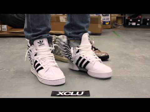 download lagu mp3 mp4 Jeremy Scott Wings 2 0 Pixel, download lagu Jeremy Scott Wings 2 0 Pixel gratis, unduh video klip Jeremy Scott Wings 2 0 Pixel