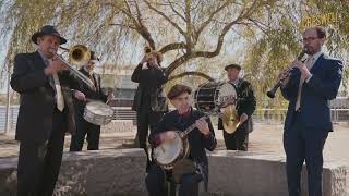 The Creswell Club, &quot;When My Dreamboat Comes Home&quot;