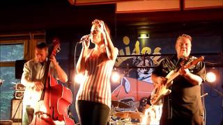 Sandy & the Wild Wombats - Please Mama Please -  GO CAT GO