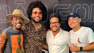 [João Gomes nos Arcos da Lapa no Rio de Janeiro]