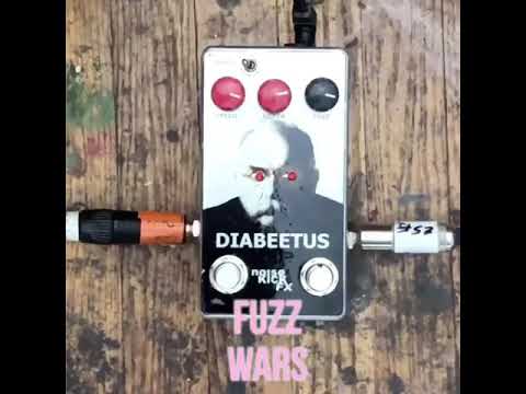 gerard way playing the guitar with a pedal (via instagram) [07/02/18]