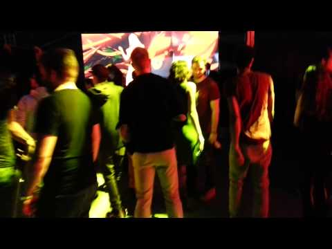 LUKAS BOHLENDER  Für mich stehen die Melodien ode