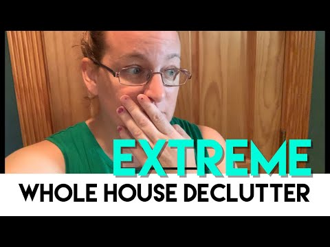 EXTREME DECLUTTER - Before and After - Beginner Minimalist - [Extreme Declutter Series Part 1]