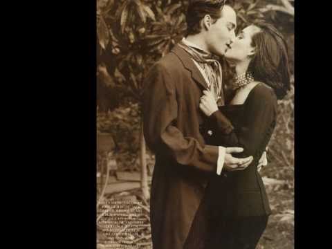 download lagu mp3 mp4 Winona Ryder Dan Johnny Depp, download lagu Winona Ryder Dan Johnny Depp gratis, unduh video klip Winona Ryder Dan Johnny Depp