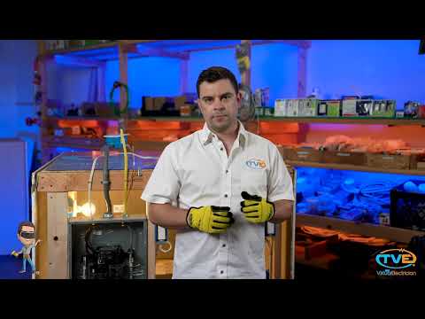 How to wire a 4 way switch