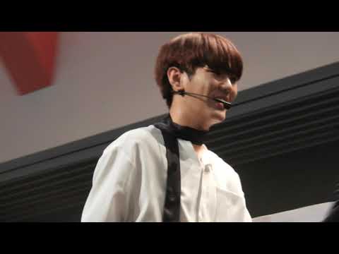 171123 업텐션 [2017 SPECIAL PHOTO EDITION] Release Event - Girl's group dance @晴海客船ターミナル 1부(환희 FOCUS)