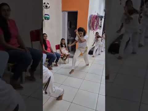 Me espera 🎶#capoeira #alagoas #cultura #dança #artebrasil #delmirogouveia #musica #berimbau #fyp