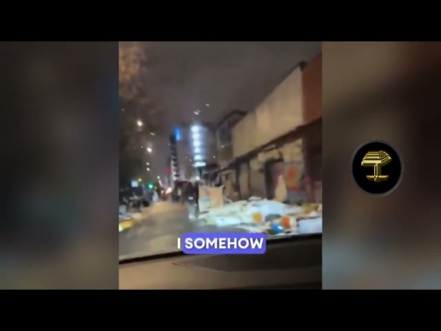 Turistas alemanas se quedan atónitas por el 'recibimiento' que les dio París