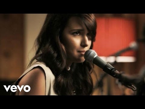 Tamar Kaprelian - Delicate Soul (Live From The Solar Powered Plastic Plant)