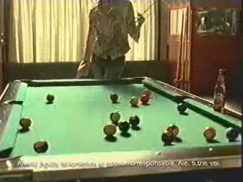 Amstel Aguila 2006 - Pilar Rubio jugando al billar.wmv