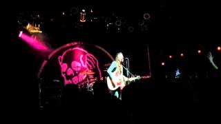 Against Me - Two Coffins (live)
