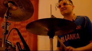 Me and My Friends - Holiday (Live snippet)