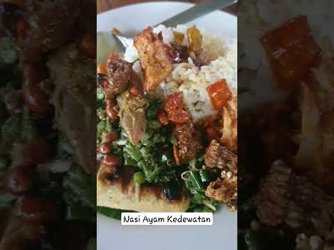 Nasi Ayam Kedewatan Ibu Mangku #nasiayam #foodie #food #bali #makanenak #nasicampur #makananbali