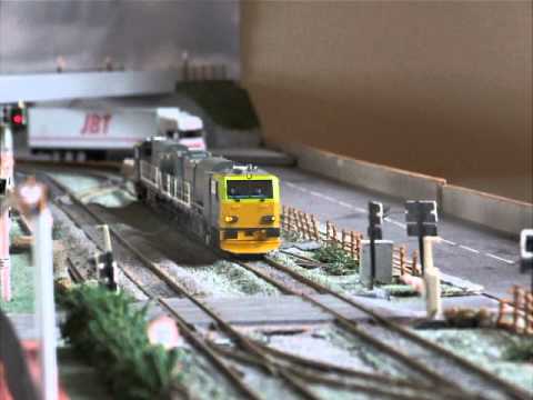 Network Rail MPV passes Windward