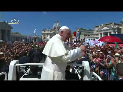 Dire non au mal et oui au bien : Angélus du 12 août 2018