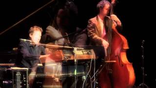 DENZAL SINCLAIRE - TOFU & GREENS