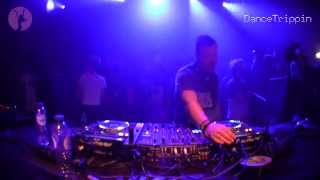 Terry Brookes & Aaron Soul - City Life (Carl Craig's Caya Dub) [played by Noir]
