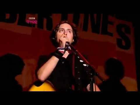 The Libertines - Can't Stand Me Now (Live @ Reading 2010)
