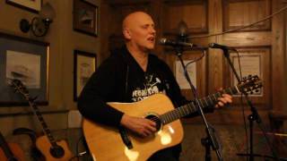 I Thought I Saw You Last Night        Performed By Ian Bourne