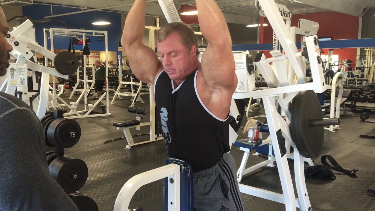 Hammer Strength Supinated Pulldown