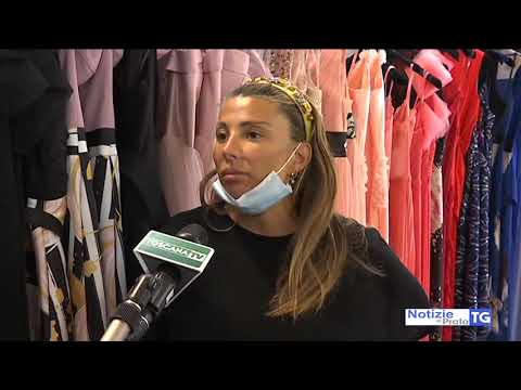 2020-08-19 PRATO - SALDI A GONFIE VELE MA POCHI NEGOZI APERTI